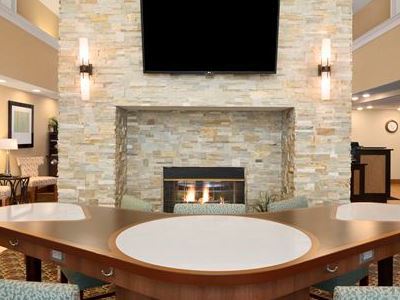 Hotel Homewood By Hilton Toledo-maumee Maumee