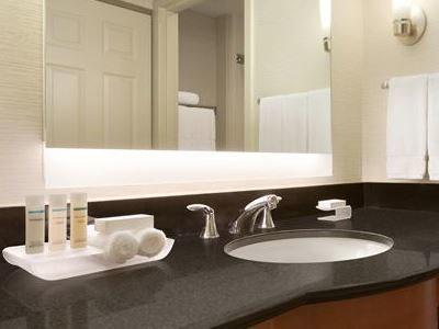 Hotel Homewood By Hilton Toledo-maumee