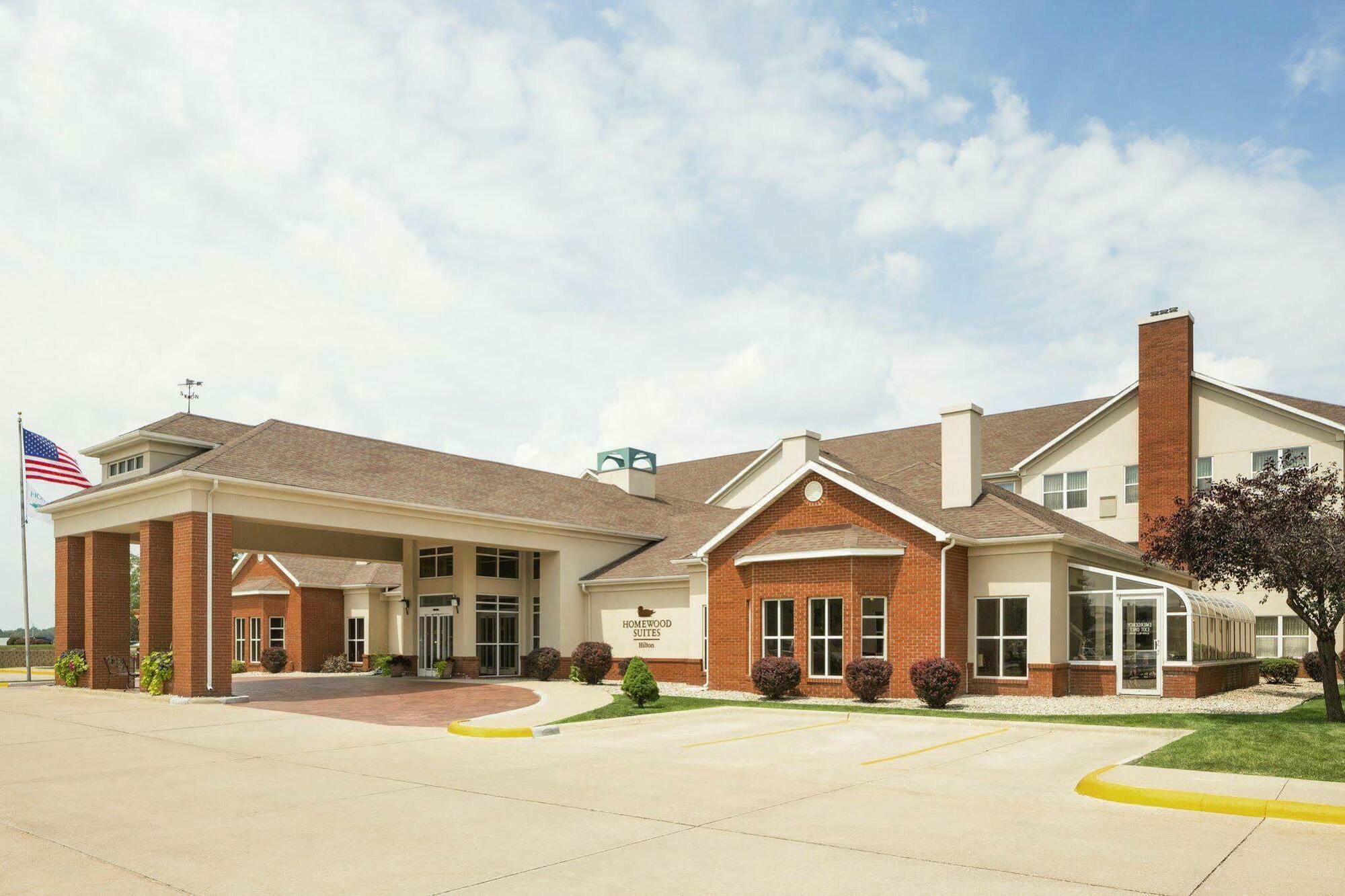 Hotel Homewood By Hilton Toledo-maumee